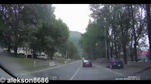 Дорога из России в Грузию : МАПП Верхний Ларс - Крестовый перевал