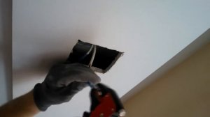 Установка прямоугольного точечного светильника