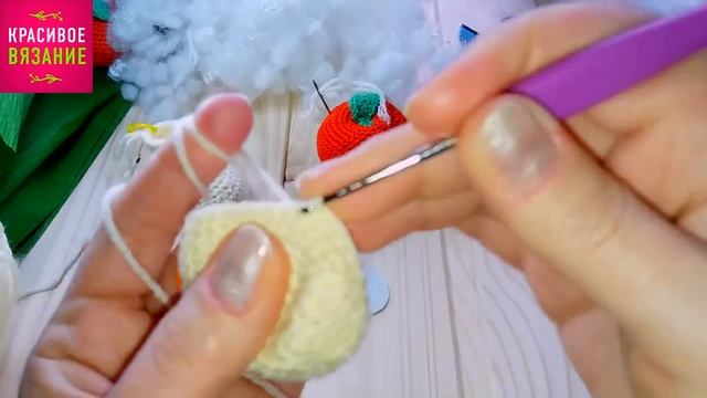 Как связать кошечку крючком  Вяжем ножки для кошечки Видео мастер-класс