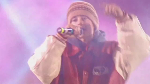 Кто ты- (Не друг, не невеста, не жених) смотреть онлайн