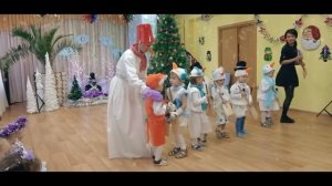 Танец снеговиков Новогодний утренник 2014г. в детском саду р.п. Кетово Курганской области