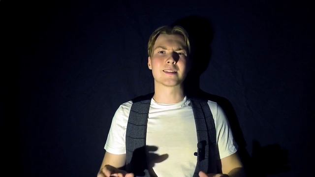 Какой смысл сериала ПЕРЕПОЛНЕННАЯ КОМНАТА | АНАЛИЗ смотреть онлайн