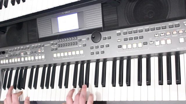 АЛЛА ПУГАЧЁВА СТАРИННЫЕ ЧАСЫ на синтезаторе Yamaha PSR S670  МИДИ MIDI