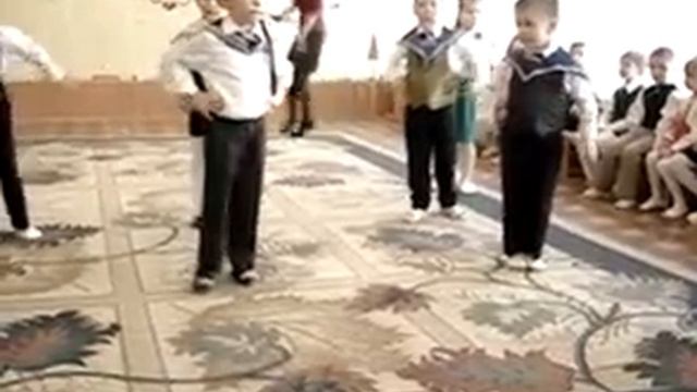 Салажата средняя. смотреть онлайн