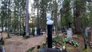 Комарово могила Анны Ахматовой обзор