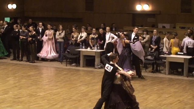 Slow Waltz.