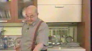 Лакомый кусочек - Жареная колбаса по-болгарски, салат и сосиски в кляре