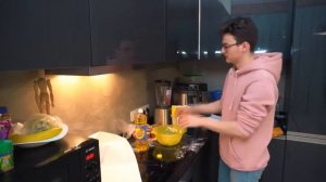 все серии Брайн пытается готовить