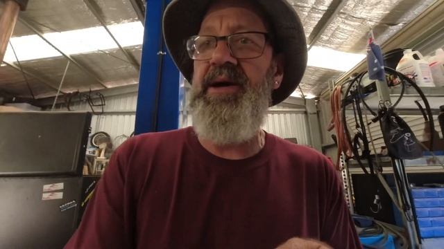 Suzuki dr650se Off-road Adventure Upgrade Part 2 side stand mod. смотреть онлайн