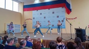 ФЛЕШМОБ 90-Х НА ДЕНЬ УЧИТЕЛЯ