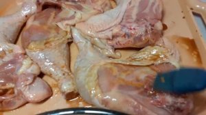 Быстрые ножки - лёгкий способ быстро запечь #окорочка. Возьмите нож и фольгу.