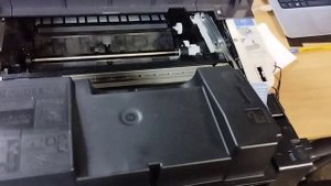 Kyocera ecosys p3055 dn как достать картридж