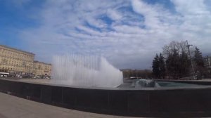 ФОНТАНЫ НА МОСКОВСКОМ ПРОСПЕКТЕ . САНКТ ПЕТЕРБУРГ