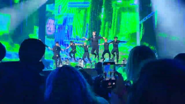 Cyberpunk ATEEZ THE FELLOWSHIP: BREAK THE WALL FT WORTH 2022 смотреть онлайн