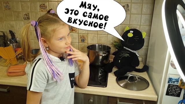 Осьминожки из сосисок. Марьяна Ми готовит ужин #играювповара #ребенокповар #юный блогер #челлендж