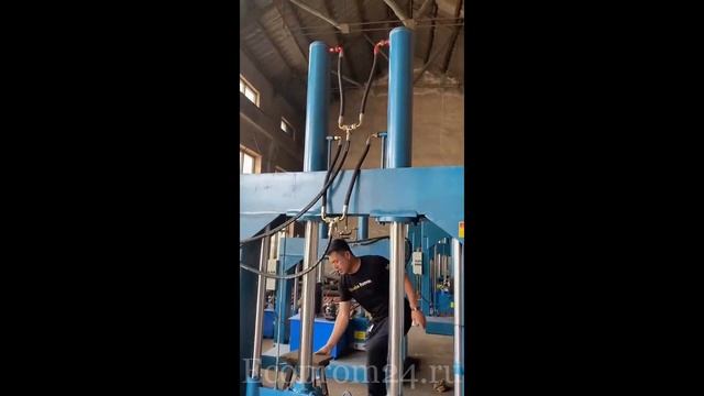 Гильотина с гидравлическим приводом XQ-1000 смотреть онлайн