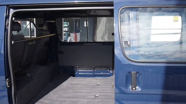 1999 Toyota Hiace смотреть онлайн