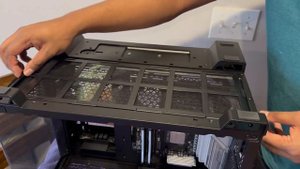 Corsair 2500X mATX Case | iCue Link QX120 Fans | iCue Link H100i LCD AIO Build - (PC Build Vlog 7)
