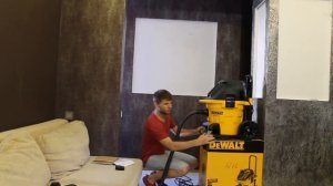 Пылесос Dewalt DWV 902L