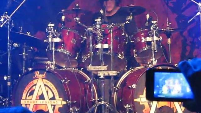 Arch Enemy - Drums solo by Daniel Erlandsson live Israel 24.1.12 смотреть онлайн