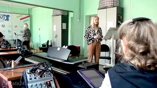 Джазовый стандарт Cry Me A River -5 ч. Тема. Фразировка. Стиль. Кода. импровизация. Эстрадное пение
