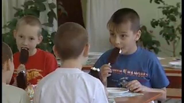 Девочка инвалид