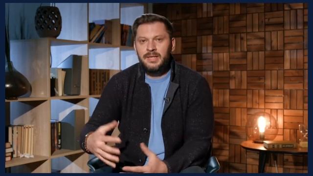 Почему женщина должна общаться с большим количеством мужчин?