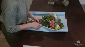 Упаковка букета с помощью корейской пленки. Вариант 1