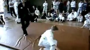 Pokaz Hapkido podczas Mikołajkowego Turnieju Taekwondo  2005