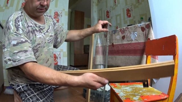 Стеклянные дверцы навесных шкафчиков ремонт