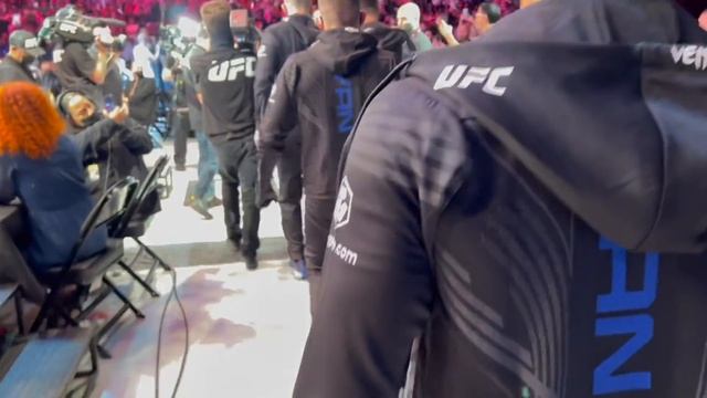 Пётр Ян - Закулисье UFC 267 смотреть онлайн