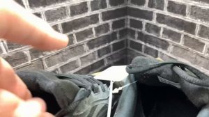 Adidas Yeezy Boost 700 V2 Vanta