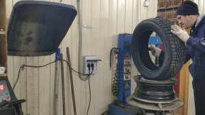 Roadstone winguard зимняя шипованная резина