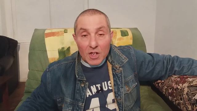 Деньги не дают уверенности в завтрашнем дне. смотреть онлайн