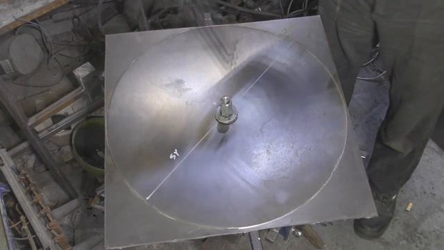 УШМ 125 Режем круги из металла. смотреть онлайн