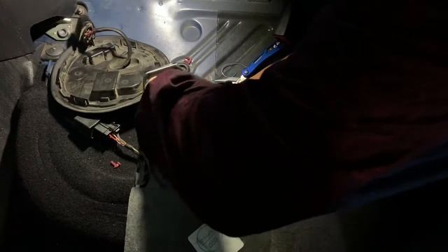 Volkswagen jetta 1.4 turbo 2016 замена топливного насоса. смотреть онлайн