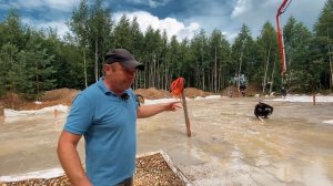 СТРОИТЕЛЬСТВО ДОМА. Заливка подбетонки. (ДЕЙСТВЕННО)