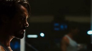 железный человек 1 Тони Старк Одевает Костюм Марк 3 в 4k