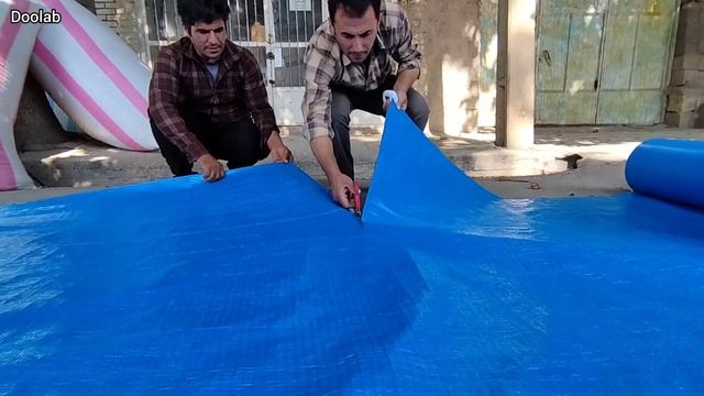 In this video, you can see Mohsen's family, who returned to their place of residence after his wife смотреть онлайн