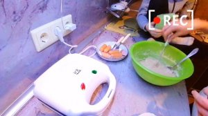 Корн Дог. Сосиска в тесте. Новый гость ролика. Бумажная машина.#краснодар #корндог #сосискавтесте