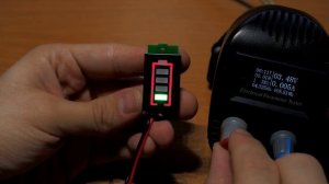 Универсальный индикатор заряда литий ионных аккумуляторов 1S - 8S 18650