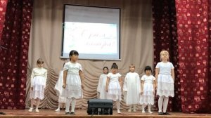 Танец ко дню матери