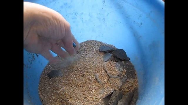 Запаренная мешанка для утреннего кормления кур-несушек