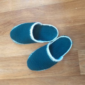 ДОМАШНИЕ ТАПОЧКИ НА ПОДОШВЕ. ОБЗОР ТАПОЧЕК. ОБВЯЗКА ПОДОШВЫ.