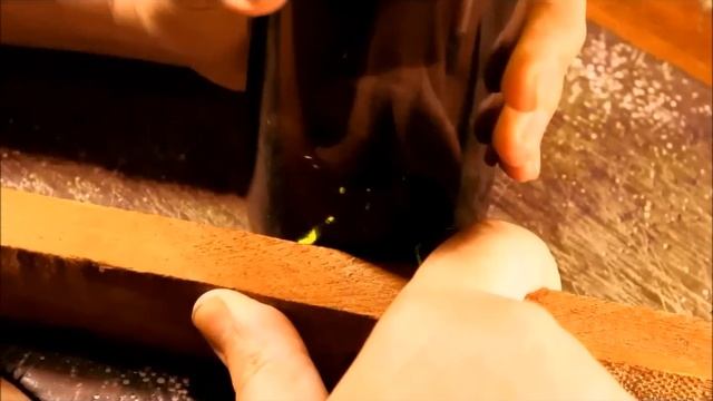 Как разрезать бутылку из стекла. Бутылкорез за минуту из старого стеклореза своими руками.