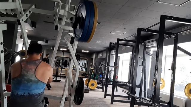 Мощная тренировка спины в натурашку #maxnaturathletics #hammer #Back #тренировкаспины #тягавнаклоне