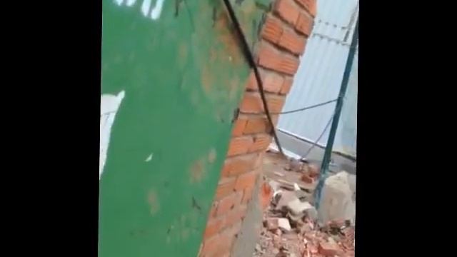 Сказка про мой "га-р-ажка", где был "б-а-а-рашка" смотреть онлайн