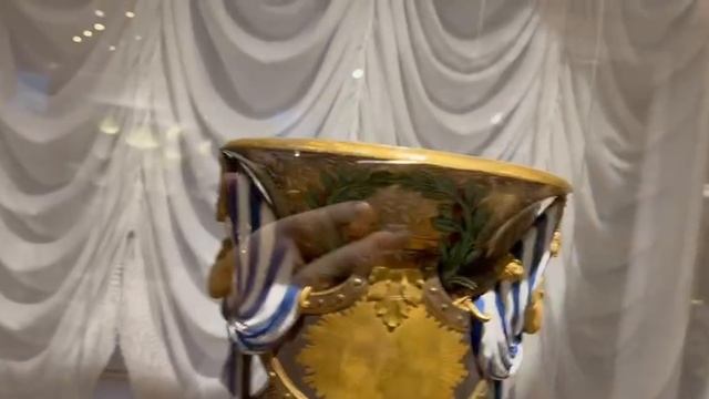 VI выставка фарфора в дворцы каприз