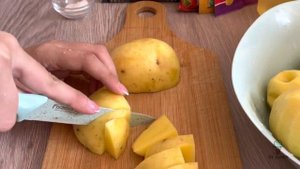 Сочный УЖИН в духовке! Куриные бёдра с картошкой в духовке рецепт