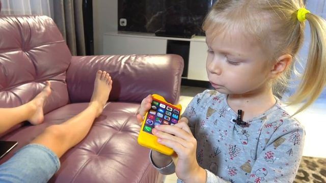 София веселится . СОФУНЬЯ ШАЛУНЬЯ